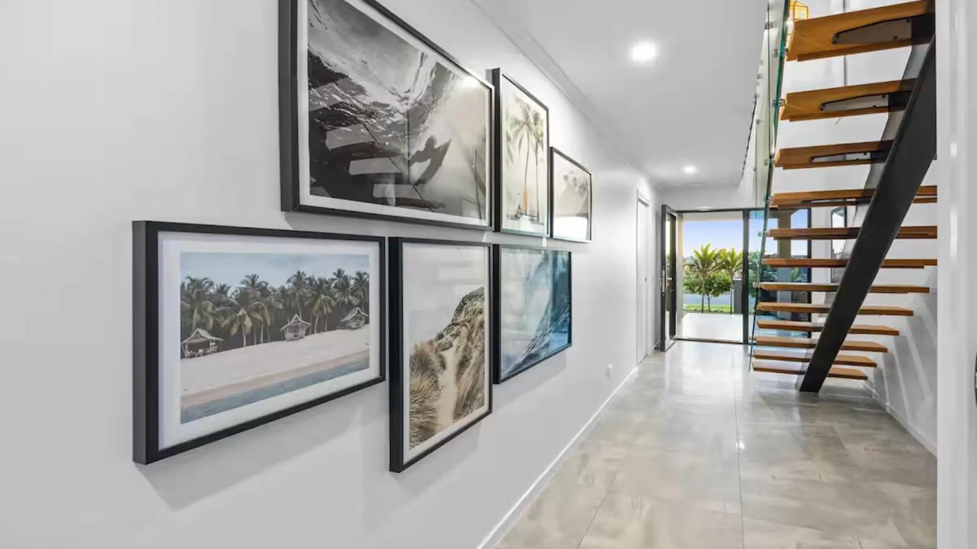 Casa vacanze Absolute Beachfront Marcoola 4Bed, Heated Spa Australia
